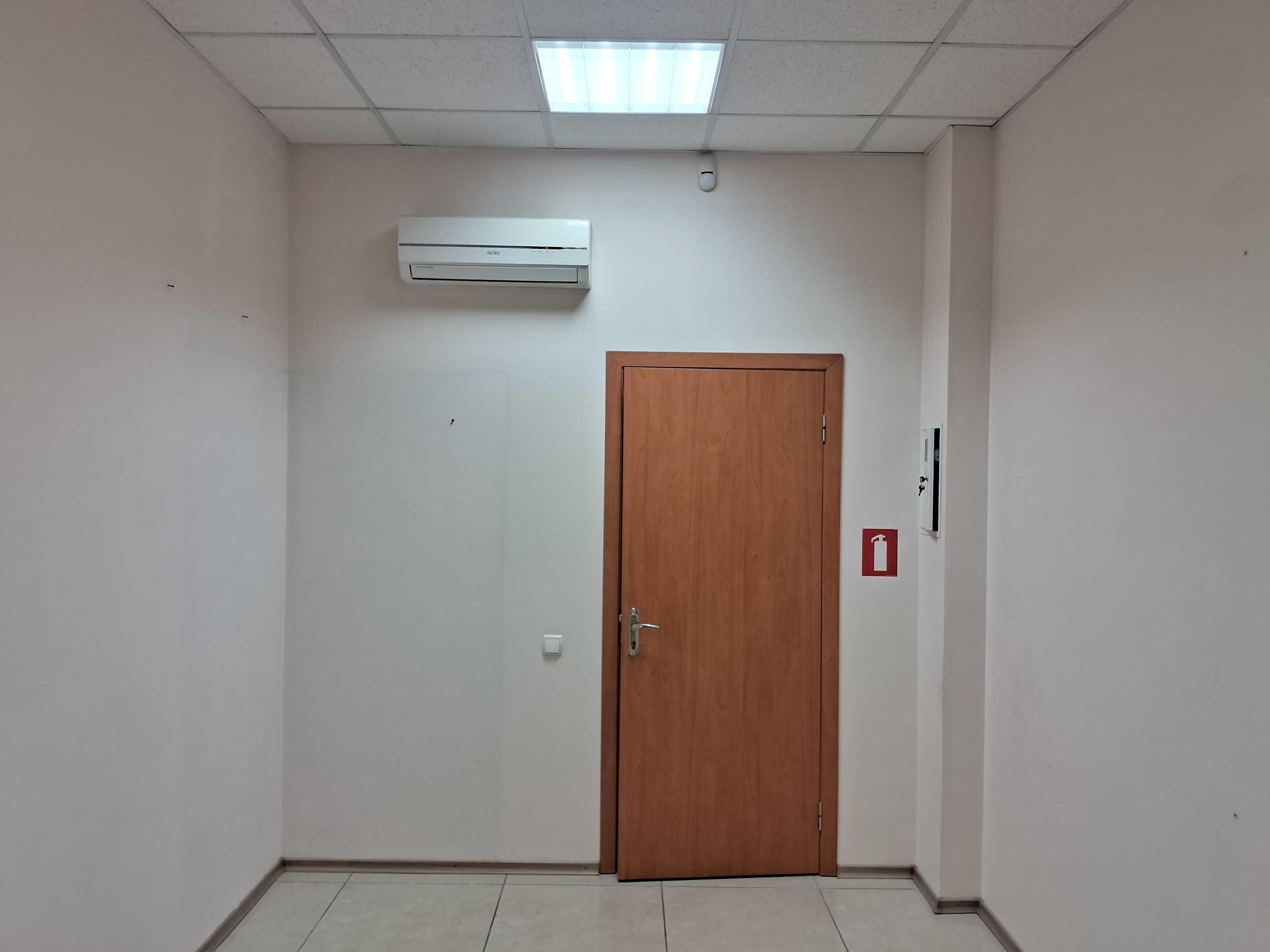 Сдам офис общей пл.24 кв.м. ж/м Победа4 , 9600 грн