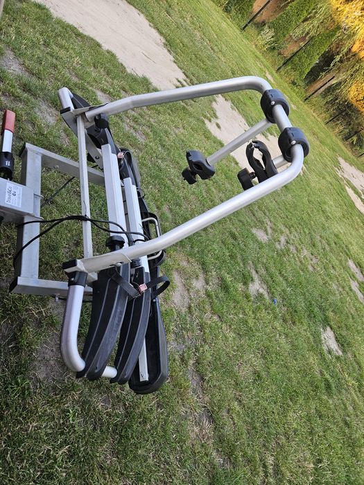 Bagaznik na dwa rowery elektryczne