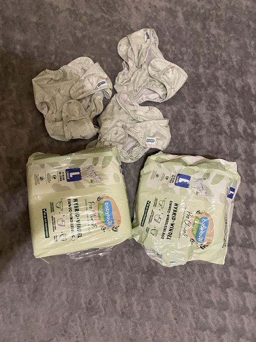 Дитячі речі і взуття