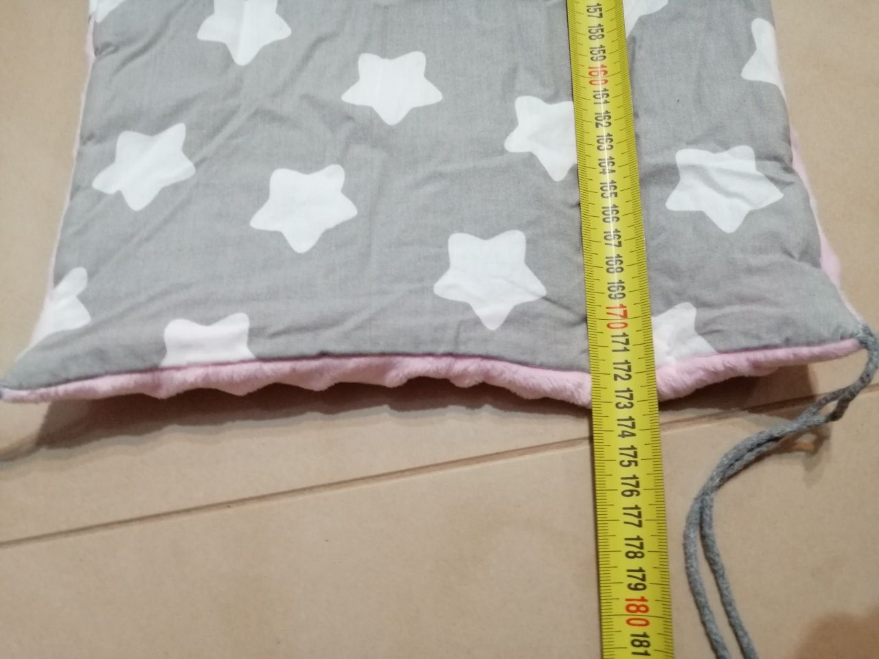 Osłona łóżeczka dwustronna, wymiar 170x27cm