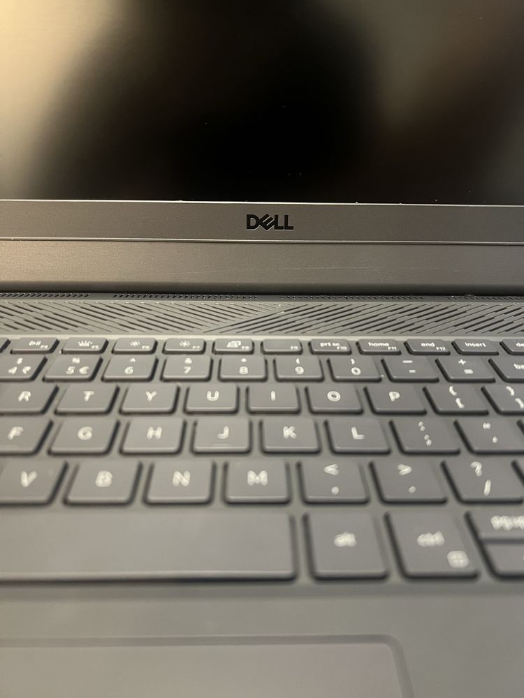 Laptopa Dell G15 5510 – i5, RTX 3050 Ti, 16GB RAM