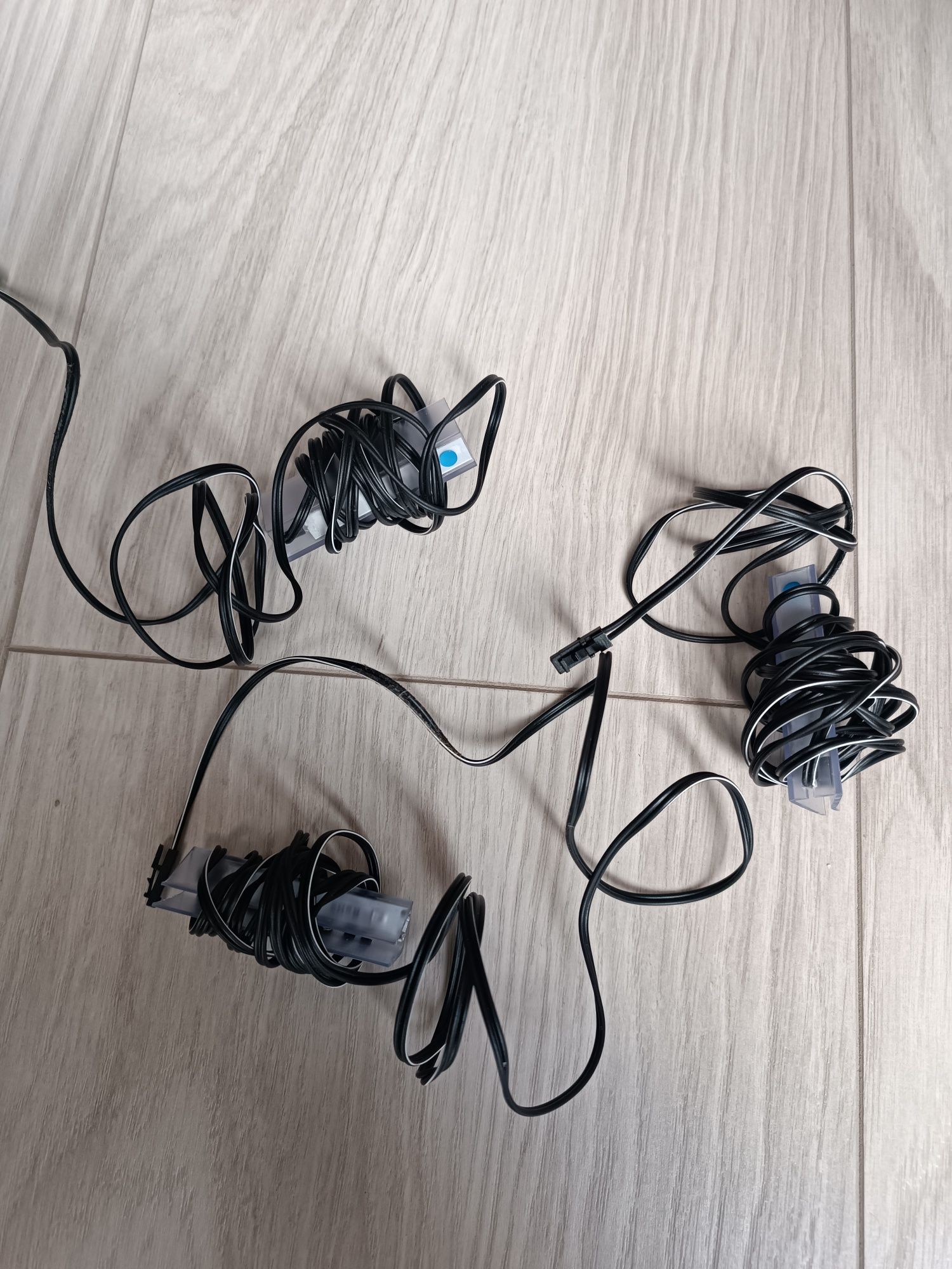Klipsy 3PKT LED do półki szklanej