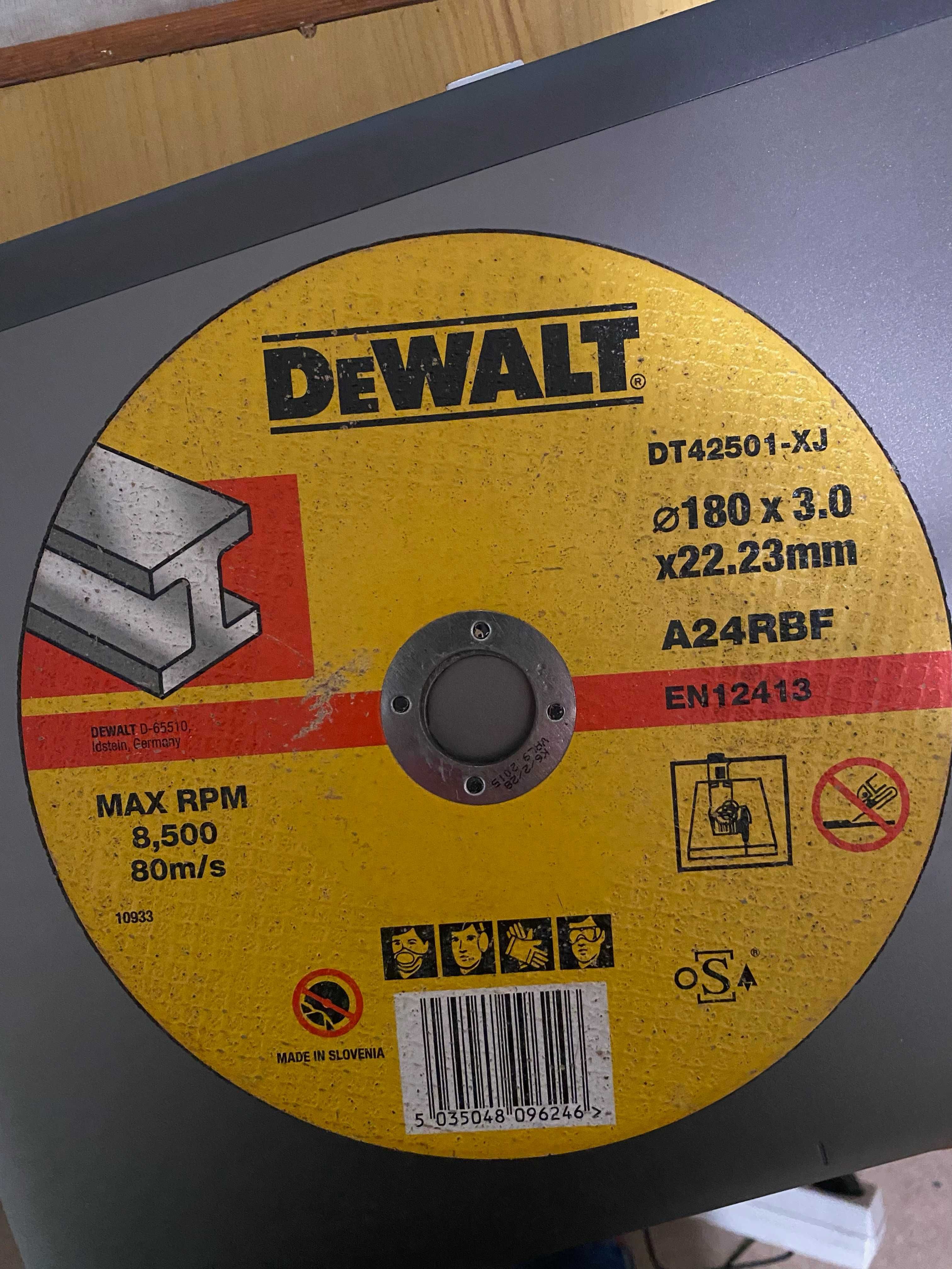 DEWALT DT42501-XJ TARCZA 180mm x 3.0mm Metal