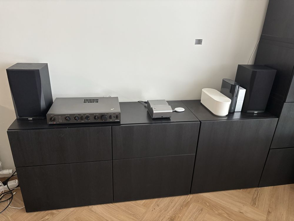 Glosniki Bowers Wilkins DM302