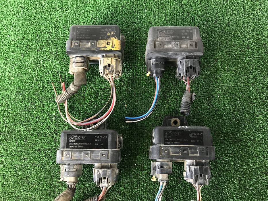 Реле свечей накала Фиат Добло Опель Комбо 1.3 multijet 2010-2017