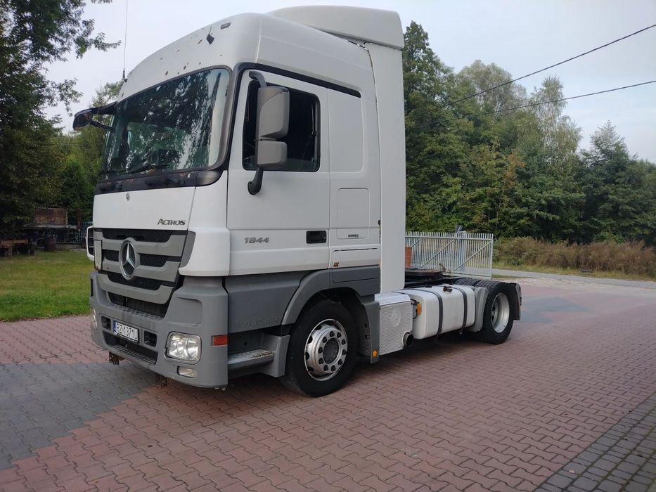 Mercedes-Benz Actros mp3  Mercedes Actros mp3