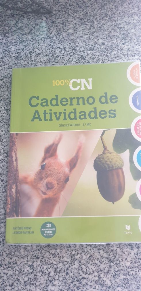 Livros de actividades 8°ano