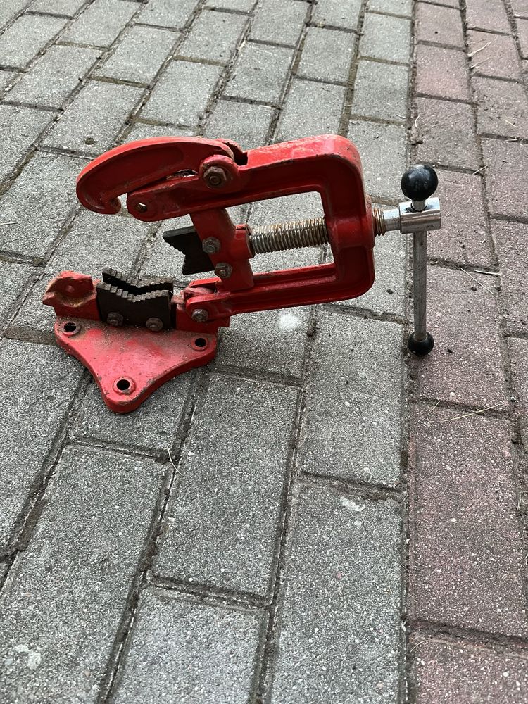 Imadło do rur hydrauliczne