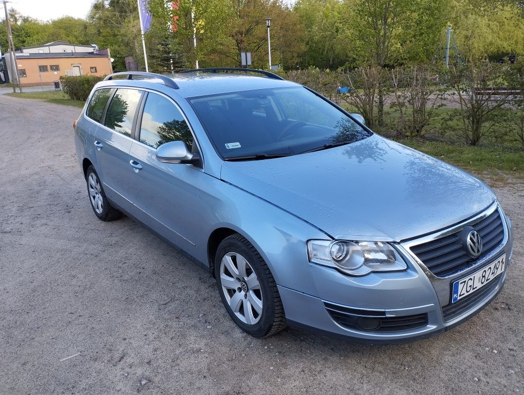 Volkswagen Passat B6 2006r 2.0 TDI 140km 6 biegow manual