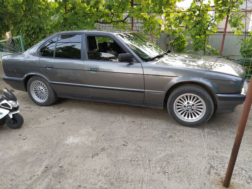 Продам BMW e34 520 (Тільки продаж!)