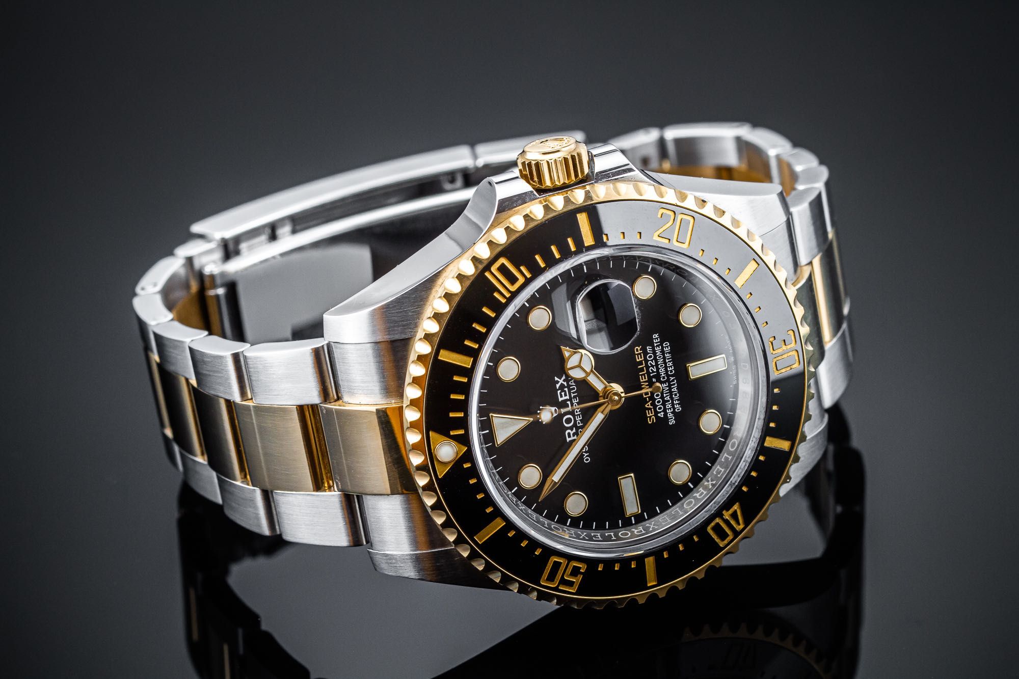 Rolex Sea Dweller 43 z czarną tarczą