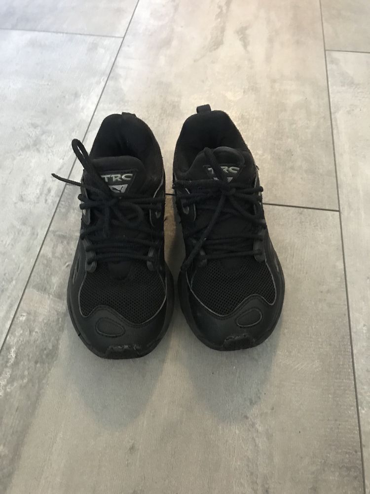 Кросівки для хлопчика Puma TRC Blaze Triple 36 р