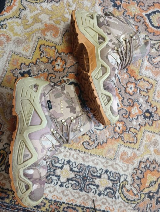 Продаються тактичні Берці LOWA