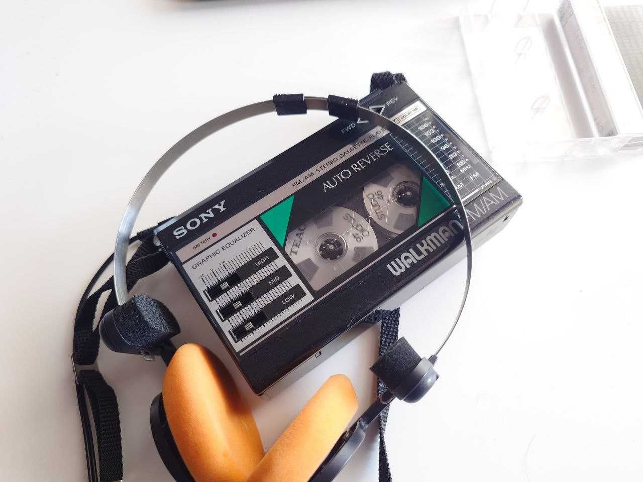 Walkman Sony wm-f18/28 wm-f28 wm-f18 z radiem, autoreverse, dolby b