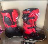 Botas Alpinestars Tech10 NOVAS