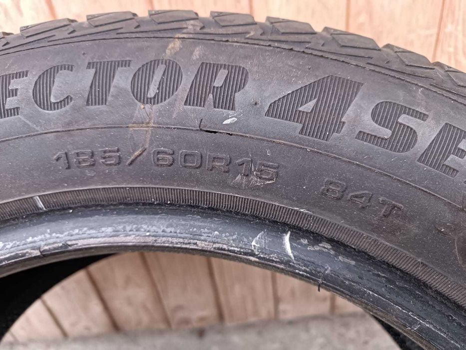 Задні шини для Smart Fortwo 185/60 R15 2019 р.