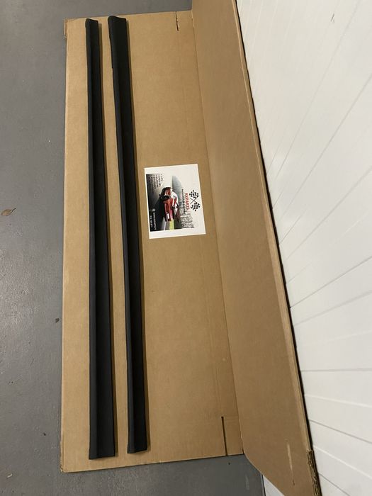 EMBALADEIRAS AUDI A1 S1 S-LINE SLINE 3 e 5 PORTAS NOVAS EM CAIXA