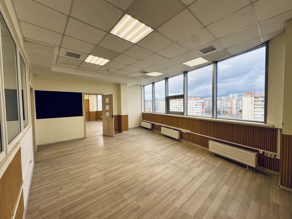 Оренда Офісу 360 (м2) на Чорновола