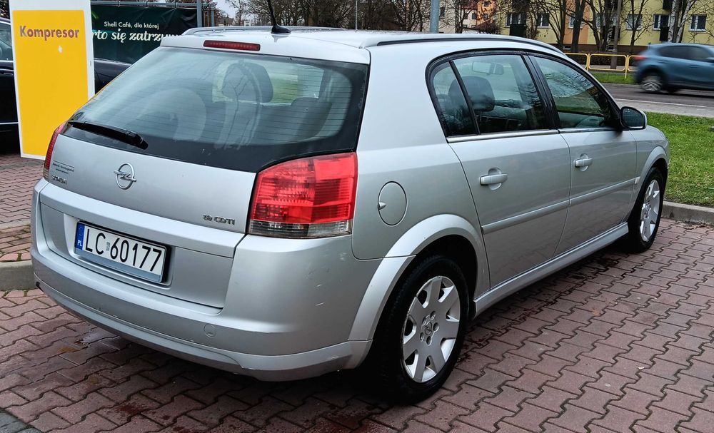 Opel Signum 1.9 CDTi 120 kM 2006 (Vectra C)