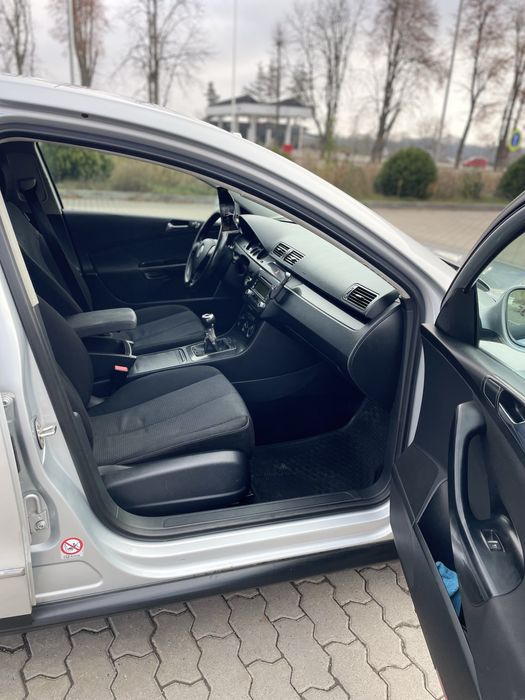 Продам пасат б6  євробляха можливий обмін