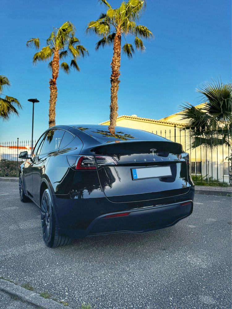 Tesla Model Y Long Range AWD 514CV  | IVA Dedutivel