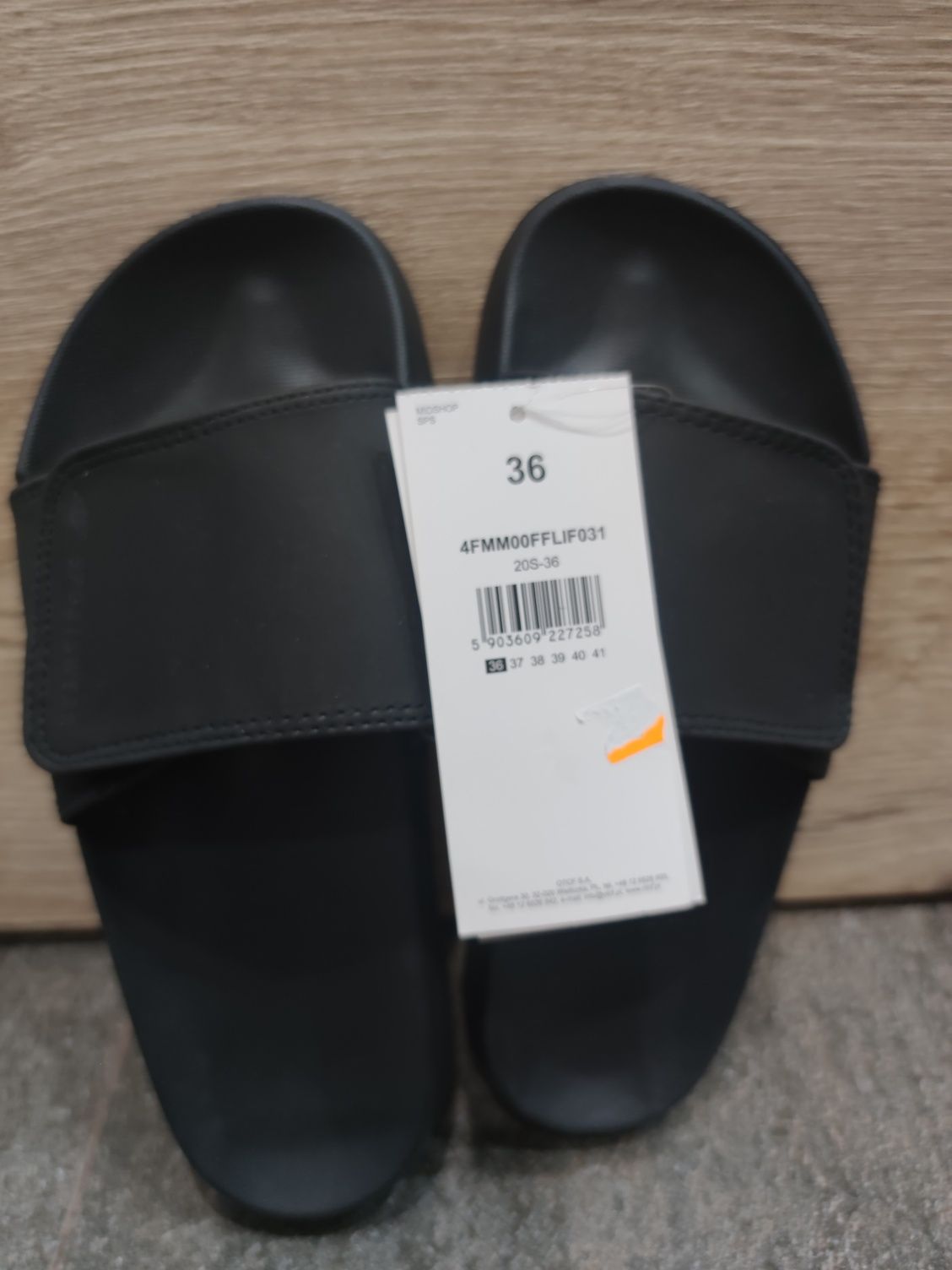 Klapki damskie 4F rozmiar 36 czarne