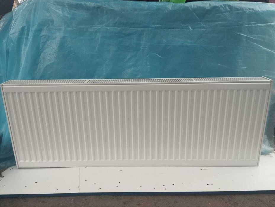 Радиатор отопления стальной KORADO 140*50 НОВЫЙ