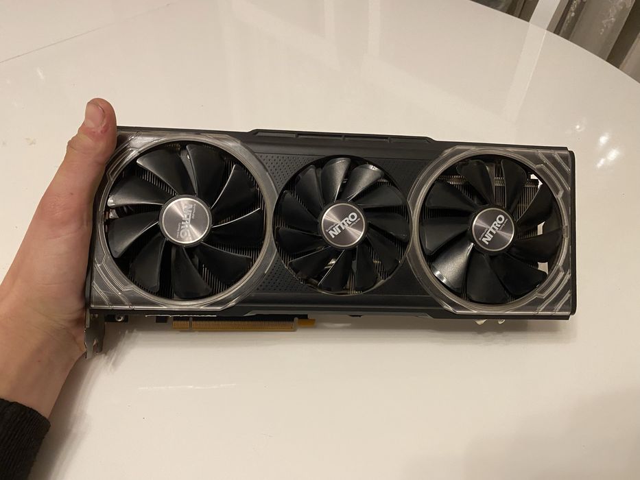 Відеокарта sapphire rx vega 56 nitro+ 8gb