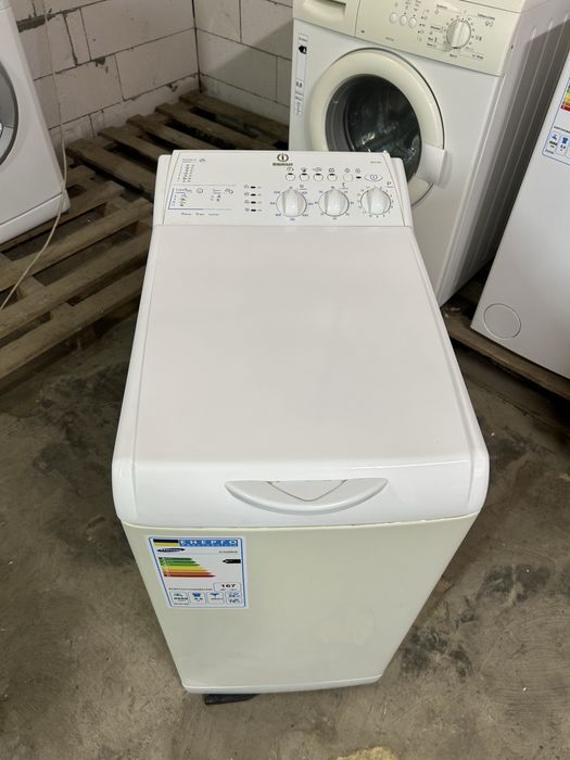 Стиральная машина Indesit на 6 кг.WITL106.Гарантия!