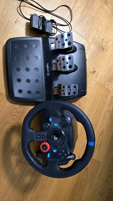 Kierownica Logitech G29 Driving Force +pedały + SHIFTER BIEGI PS5