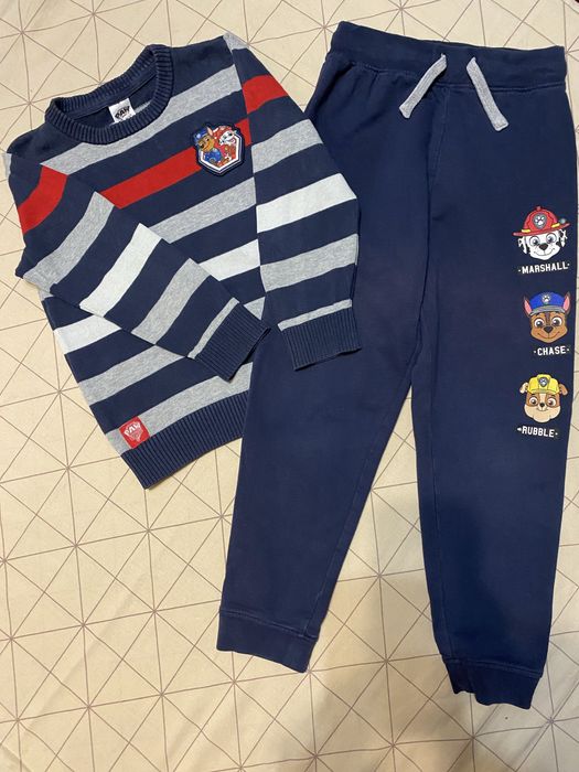 Костюм, светр й штани щенячий патруль