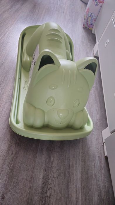 Bujak kotek hustawka dom domowa ogrod ogrodowa