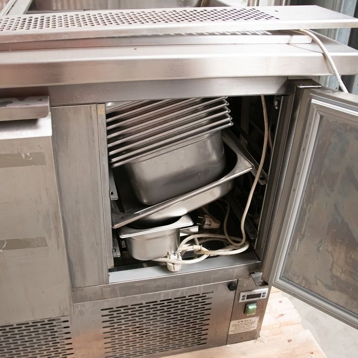 Lada sałatkowa chłodnicza Dora Metal 103x70x135 cm