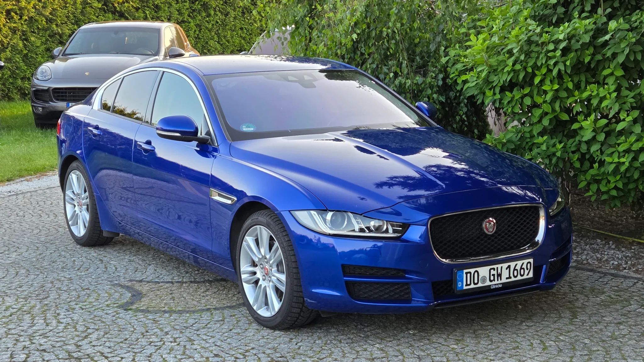 Jaguar XE Z Niemiec Jaguar XE 180Ps. Bogata opcja , stan Idealny !