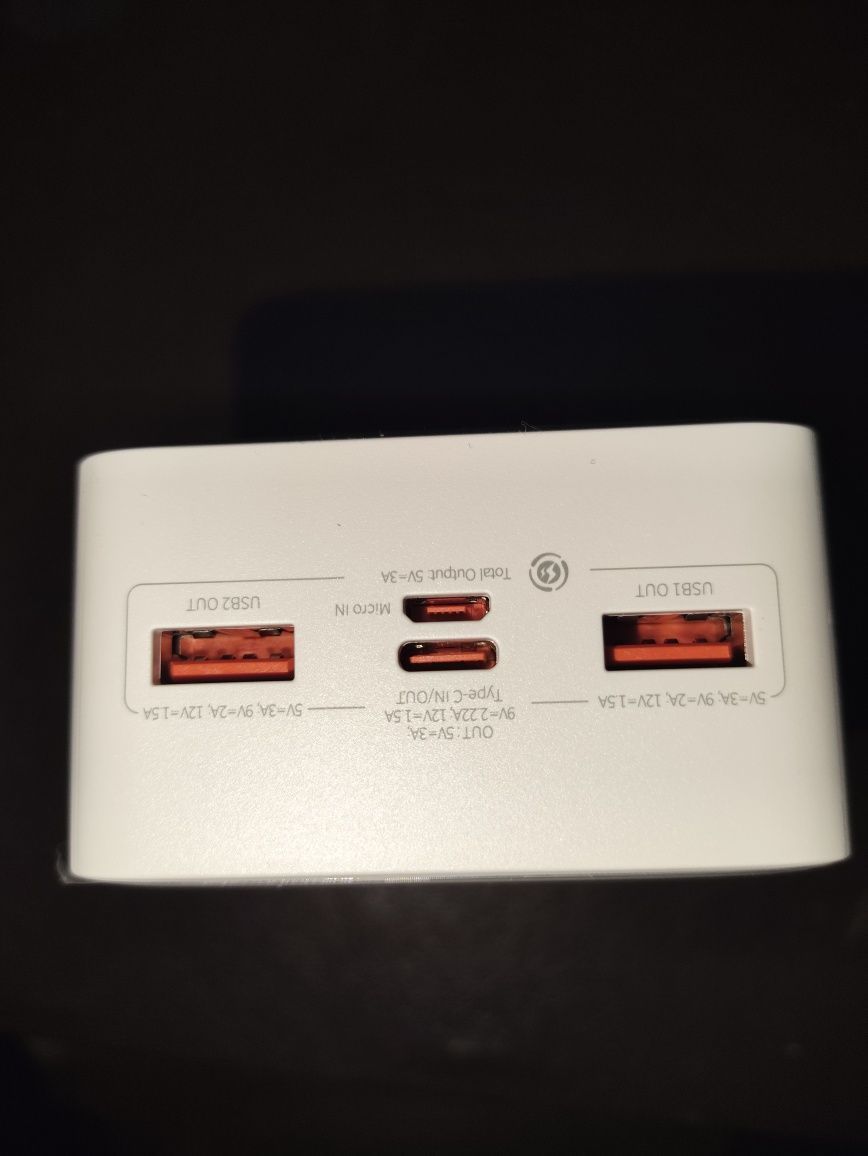 Портативна батарея, повербанк Baseus Bipow Digital Display Power bank