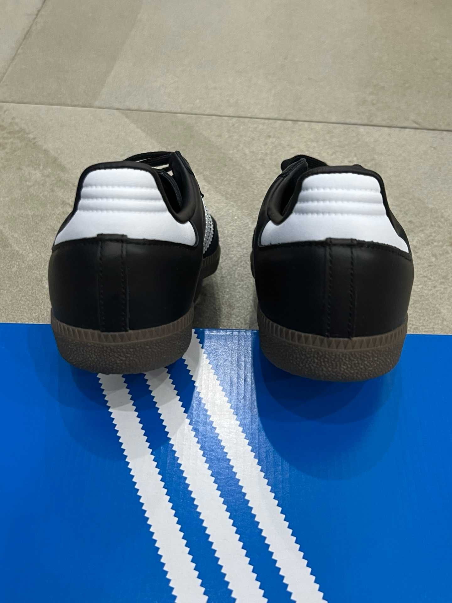 Nowe\B75807*adidas^SambaOG*|Czarny ButyUnisexTrampki.40.5