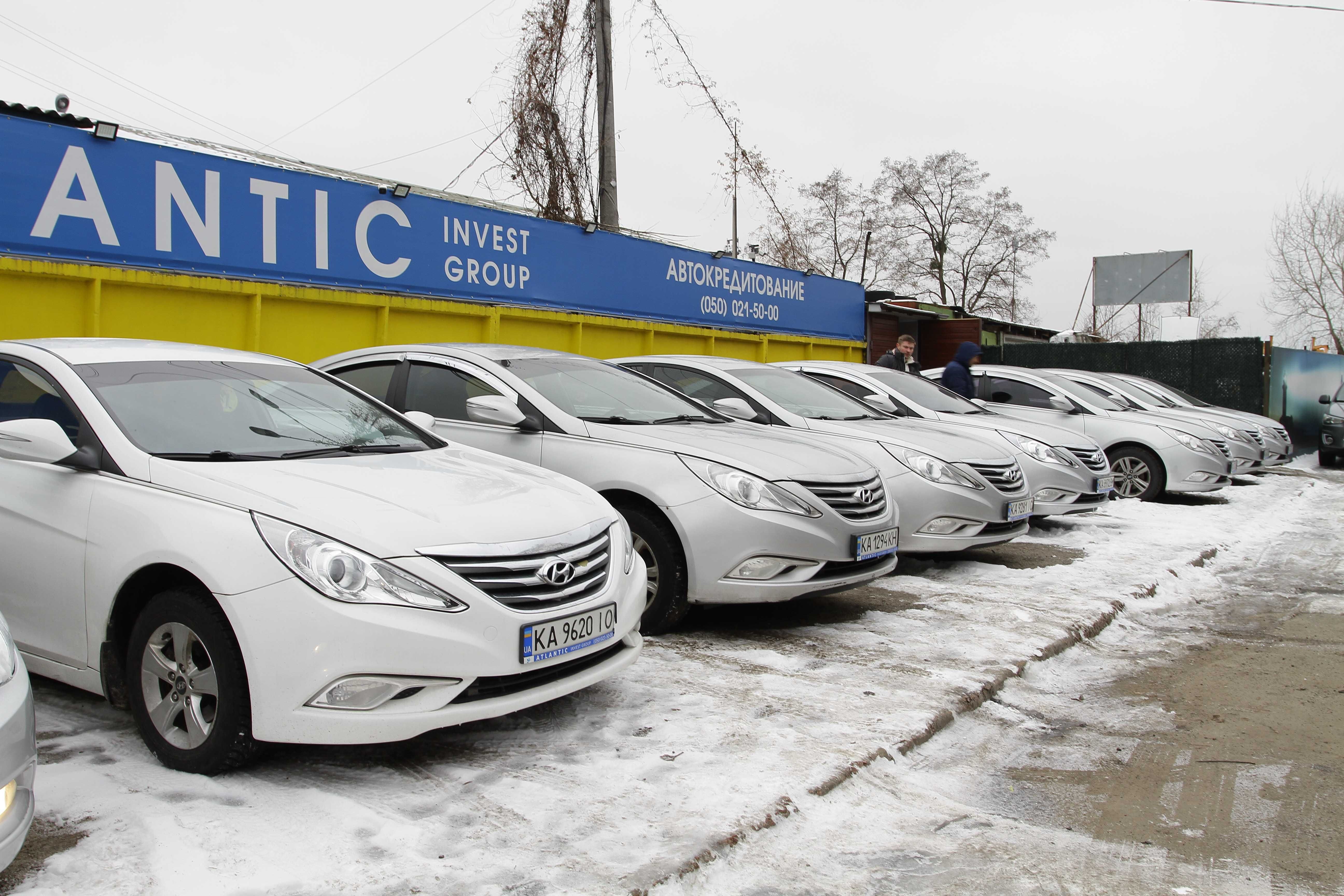 Авто под выкуп, Аренда с правом выкупа Hyundai Sonata 11 - 14 год.