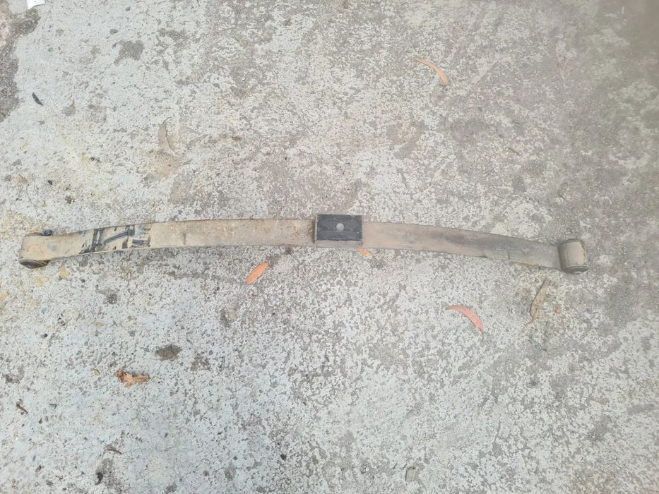 Mola de suspensão trás esquerda VOLKSWAGEN Caddy III (2K, 2C)