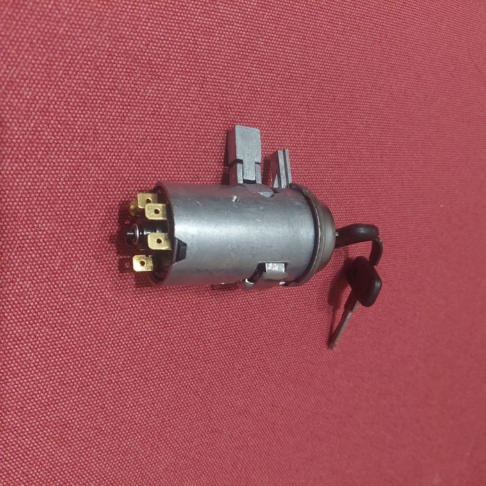 Замок зажиганя ВАЗ 2101-2107