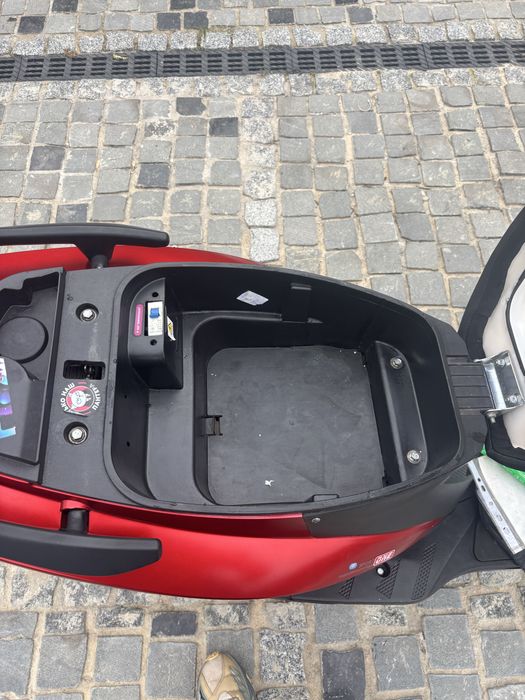 Електроскутер Forte Leon 2.5kW