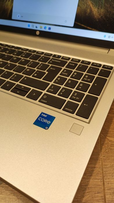 #2421 HP PROBOOK 450 G9 i5-1235U 16GB 512SSD GW12 FV23 NA LATA DO BIUR