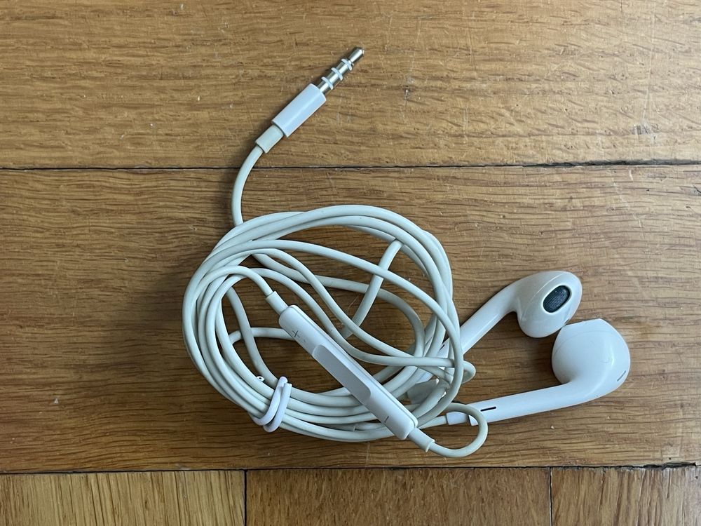 Оригінал Перехідник Lightning-Aux Навушники з комплекту iPhone Earpods