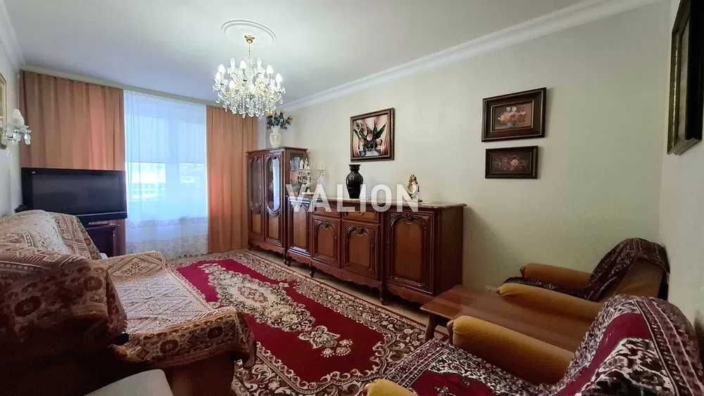 Продаж 3 кімнатної квартири з ремонтом, Березняки, проспект Тичини