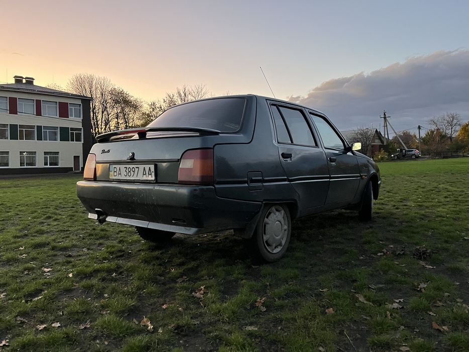 Продам заз 1103 славута