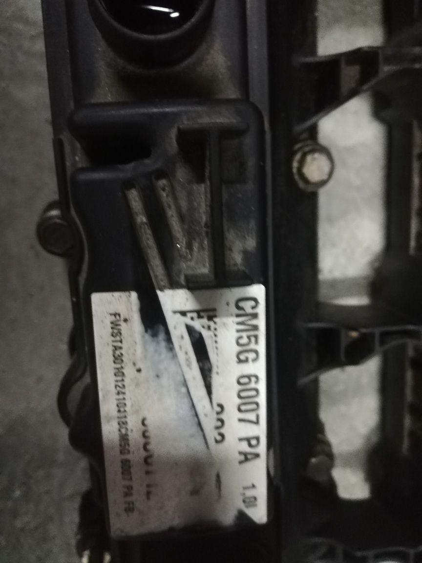 Pokrywa zaworów kapa odma 1.0 EcoBoost Ford Focus mk3 C-max mk2 Fiesta