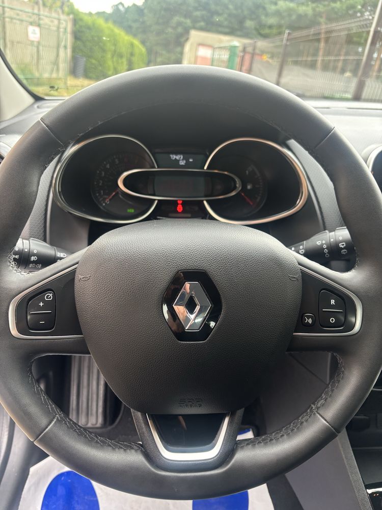 Renault Clio 2018 rok 0.9 Tce niski przebieg