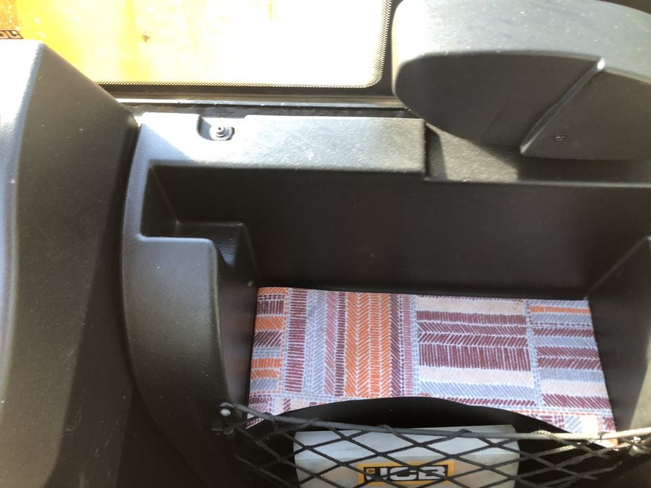 Навантажувач телескопічний JCB