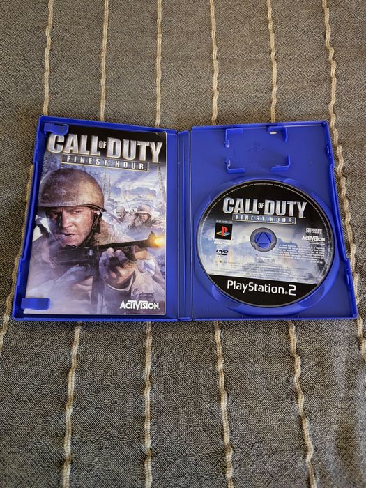 Jogo Call of Duty: Finest Hour para PlayStation 2 (PS2)