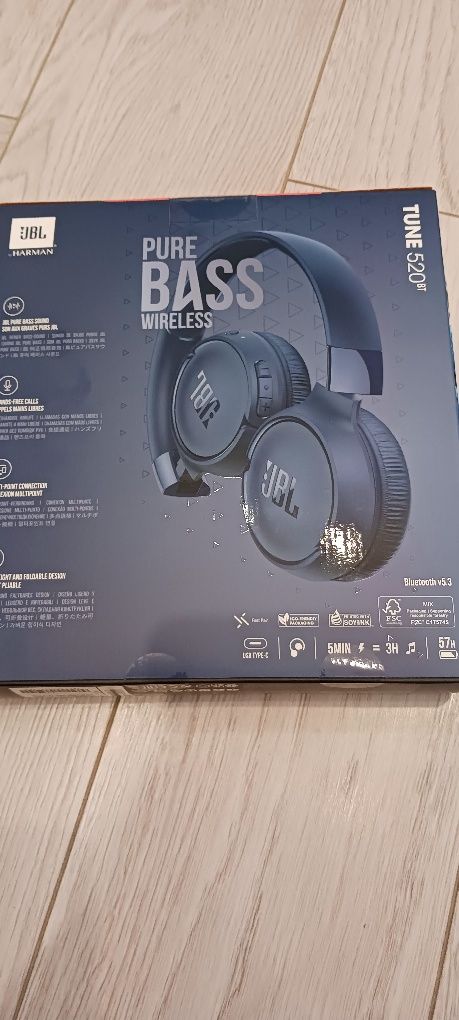 Słuchawki bluetooth JBL TUNE 520BT. Niebieskie