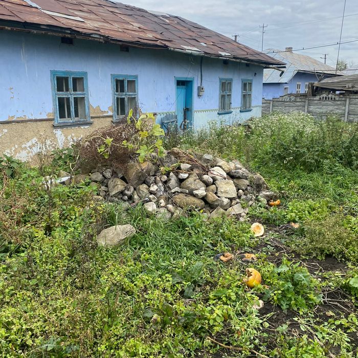 Продам камінь твердої породи. Самовивіз . Детальна інформація за ном